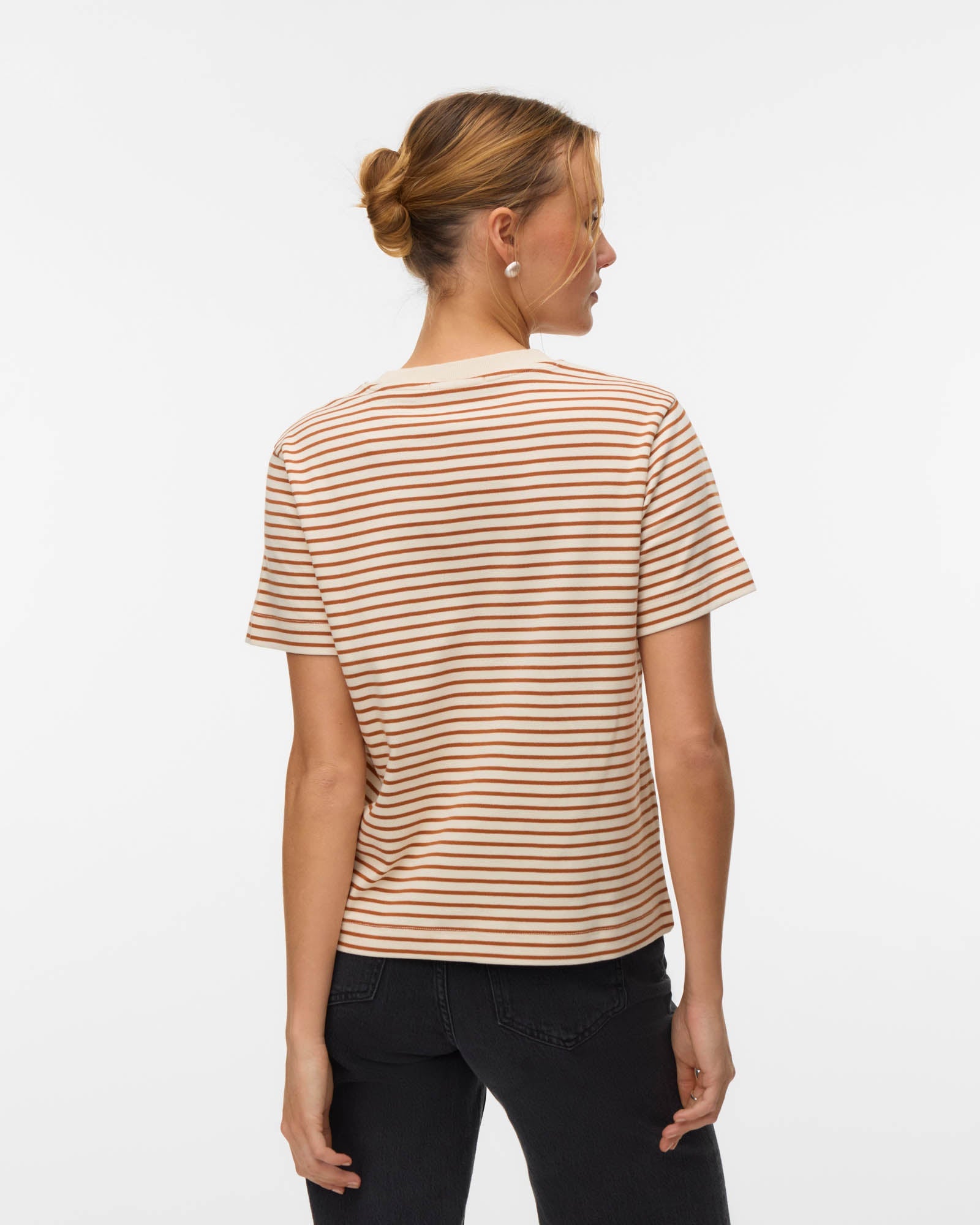 AWJADA NAIMA T-SHIRT